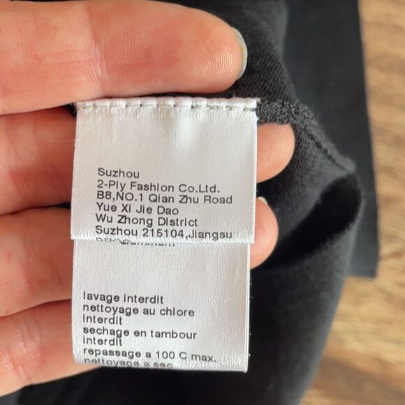 Akris punto 6 nwot studded v neck merino wool black sweater - Picture 11 of 15